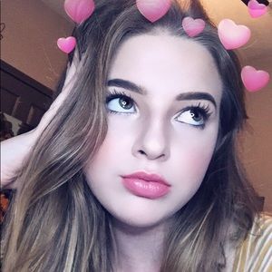 Meet your Posher, Allison